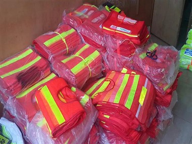 Hva er typene reflekterende T-skjortematerialer?